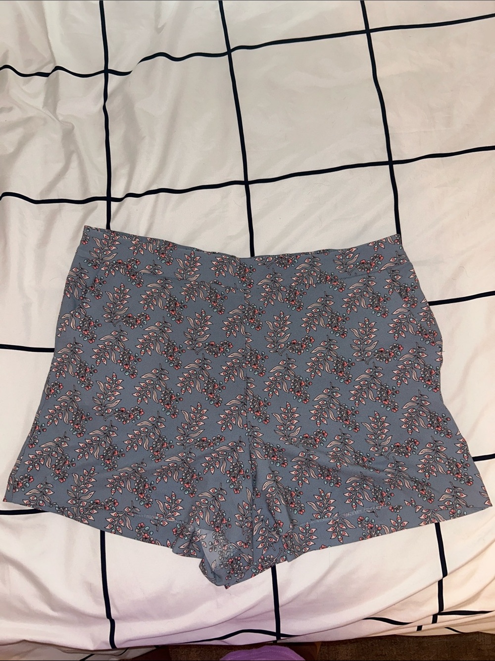LOFT Outlet Blue Floral Pull-On Shorts